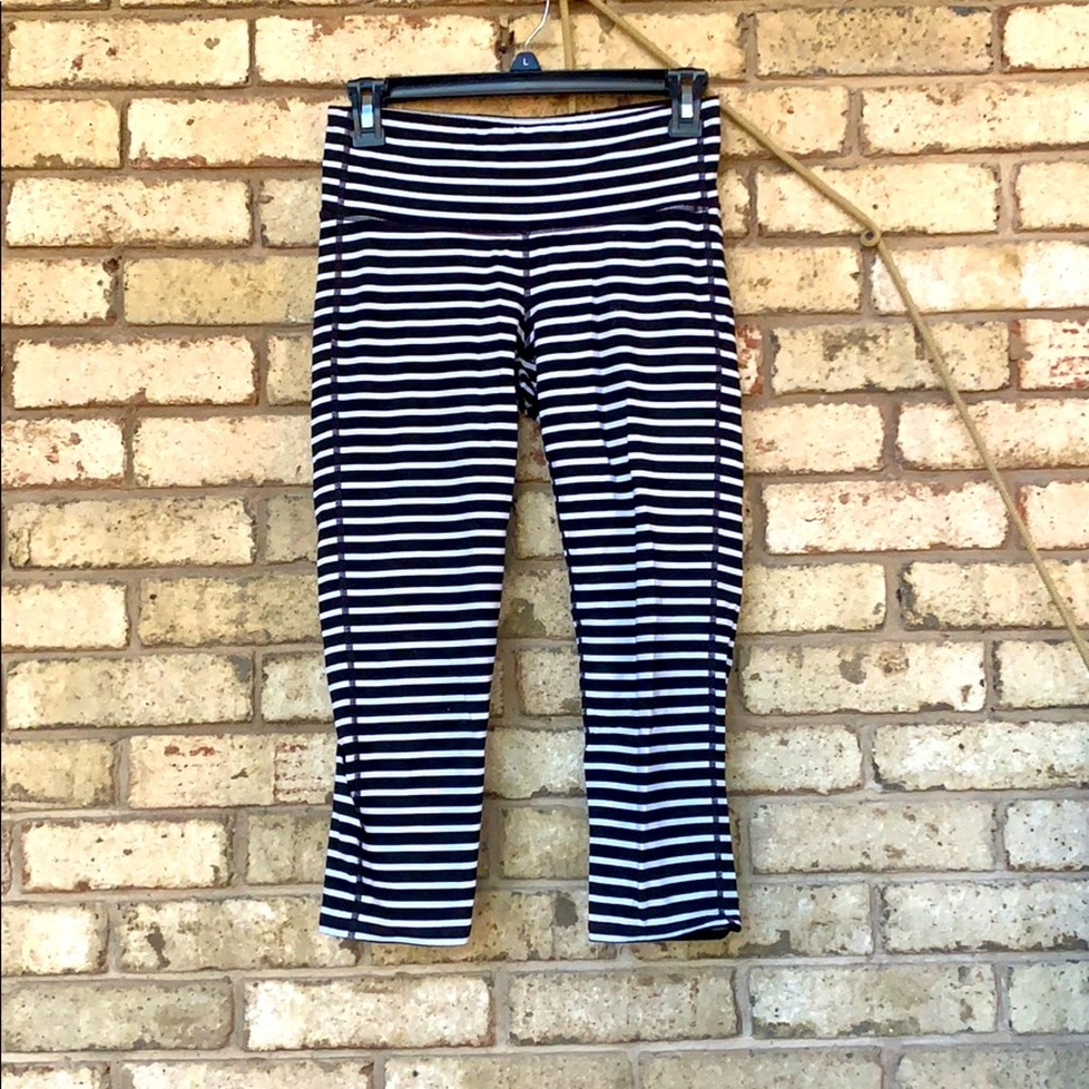 Athleta Cropped leggings